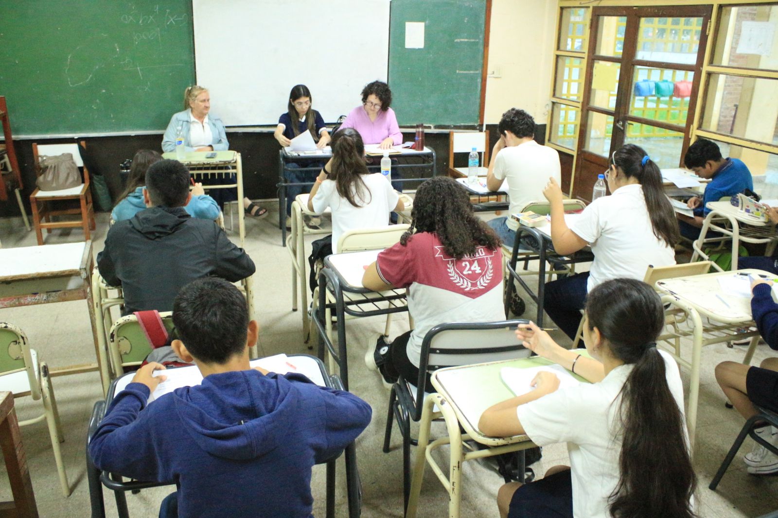 MESAS DE DICIEMBRE: EDUCACIÓN ACLARA SOBRE MATERIAS ADEUDADAS