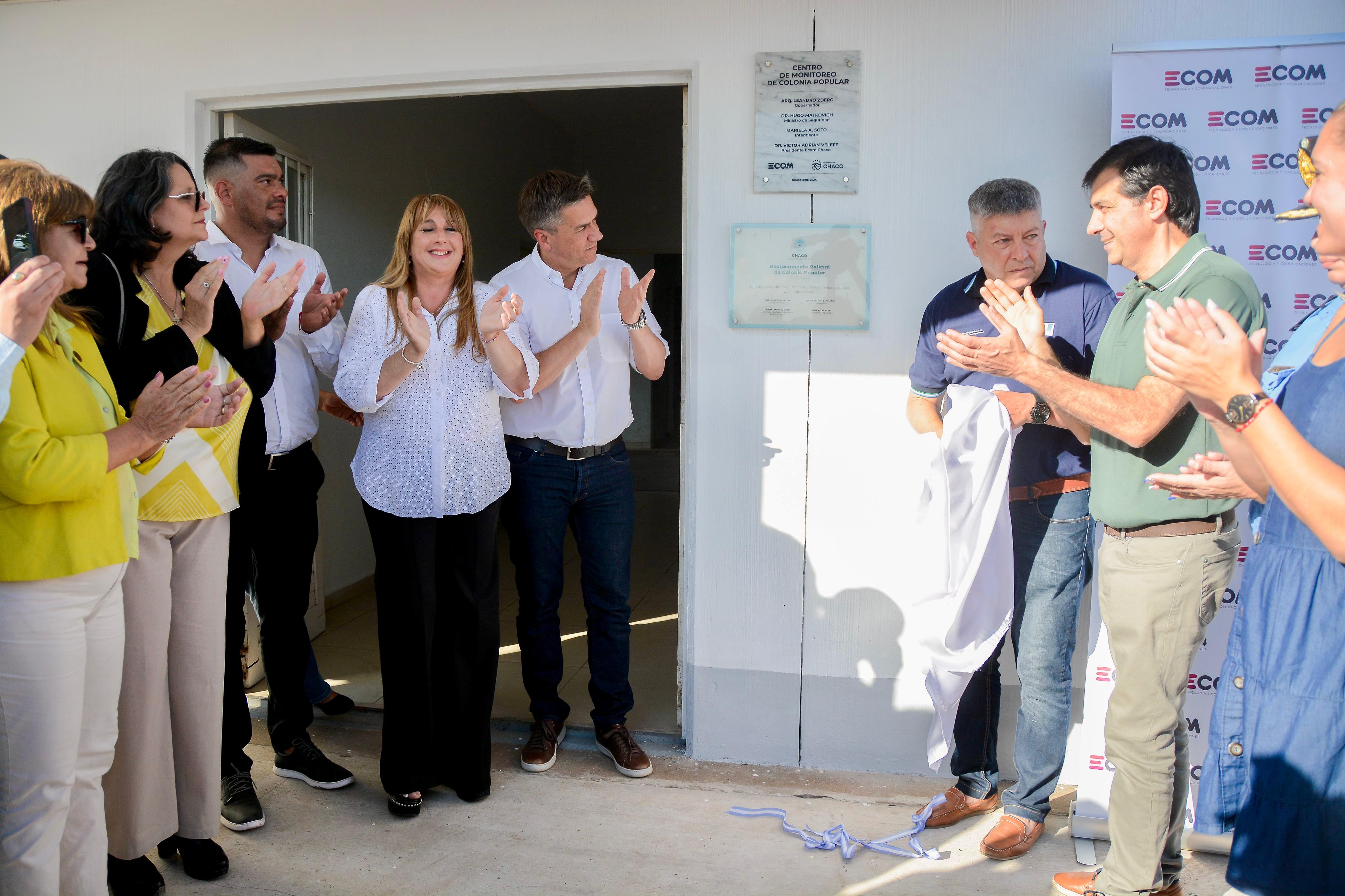 ANIVERSARIO 137° DE COLONIA POPULAR: EL GOBERNADOR ZDERO INAUGURÓ UN NUEVO CENTRO DE MONITOREO