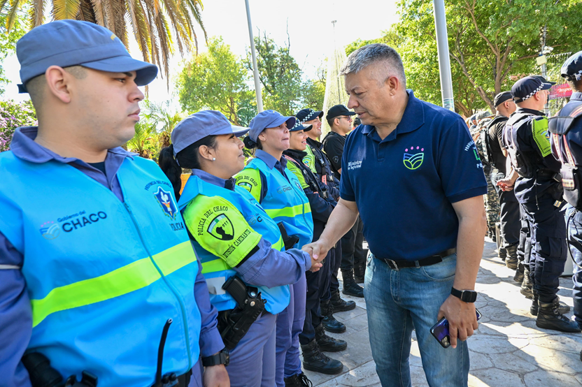 🚨 REFUERZAN CONTROLES DE SEGURIDAD Y TRÁNSITO PARA LAS FIESTAS DE FIN DE AÑO