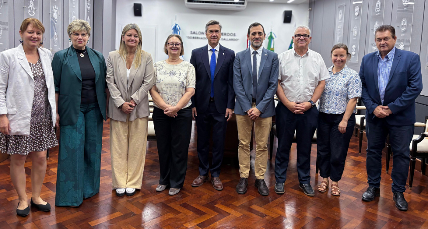 EL GOBIERNO DEL CHACO AVANZA EN UN ACUERDO DE INTERCAMBIO EDUCATIVO CON FRANCIA
