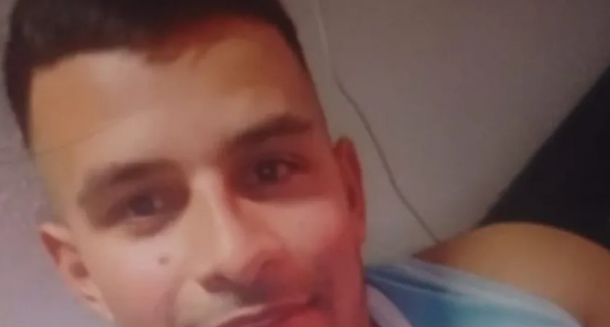 🚨 BUSCAN A UN JOVEN DE 29 AÑOS DESAPARECIDO TRAS SALIR HACIA LA FIESTA DE LA CERVEZA